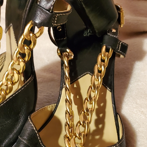 Michael Kors dress sandal shoe - Picture 2 of 8